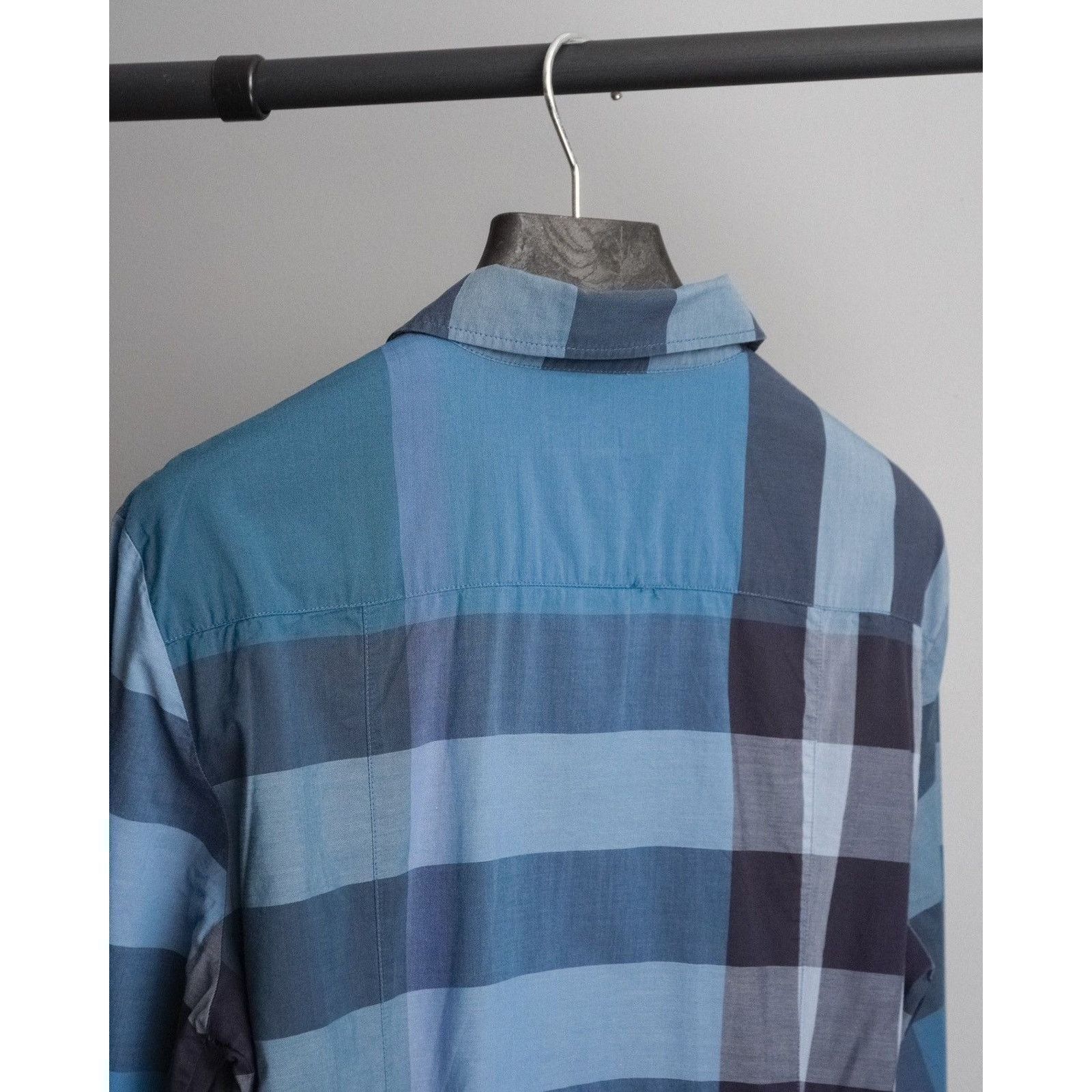 Burberry Burberry brit blue nova check long sleeve shirt Size US S / EU 44-46 / 1 - 9 Thumbnail