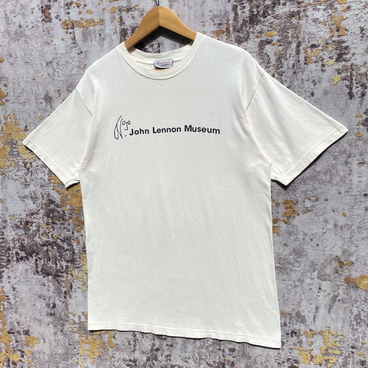 Arts & Science Vintage 2000s John Lennon Museum Shirt Yoko Ono Lennon Size US M / EU 48-50 / 2 - 3 Thumbnail
