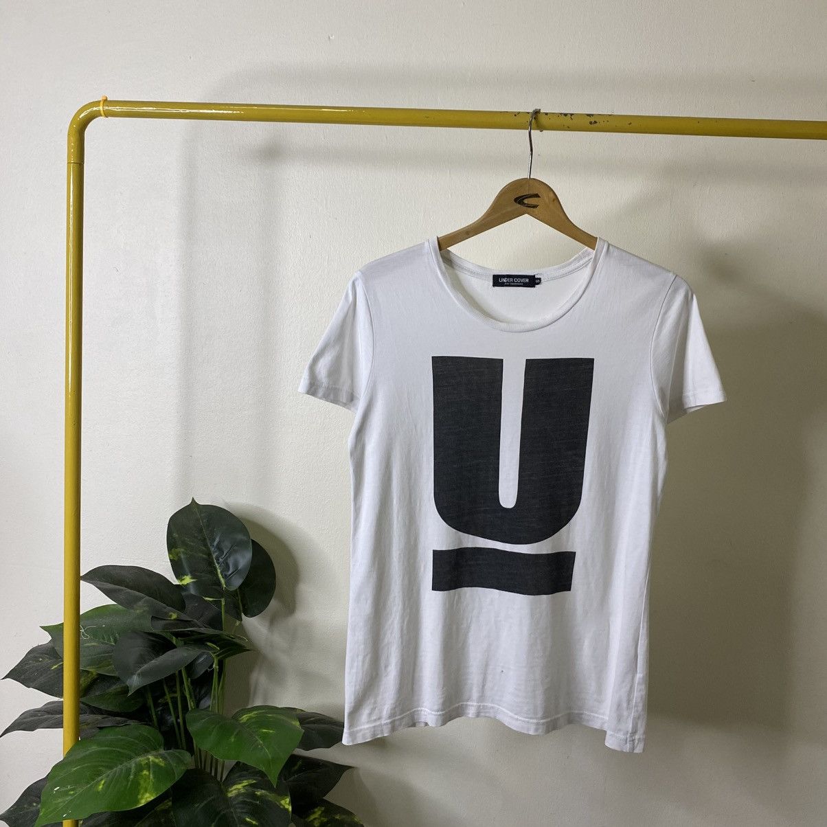 Undercover Undercover By Jun Takahashi Big Logo T Shirt Size US S / EU 44-46 / 1 - 1 Thumbnail