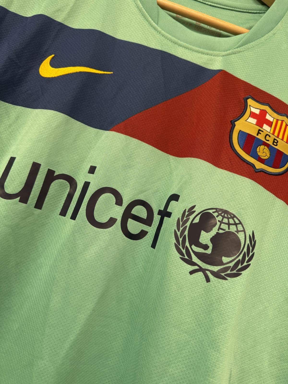 Nike Nike FC Barcelona 2007/08 Away Football Shirt Size XS Size US XL / EU 56 / 4 - 4 Thumbnail