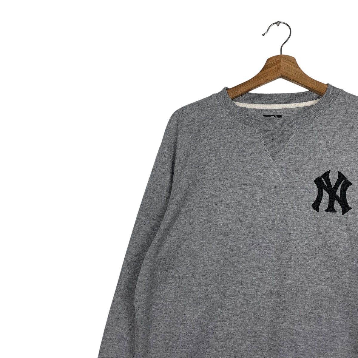 MLB MLB New York Yankees Crewneck Sweatshirt Size US L / EU 52-54 / 3 - 6 Thumbnail
