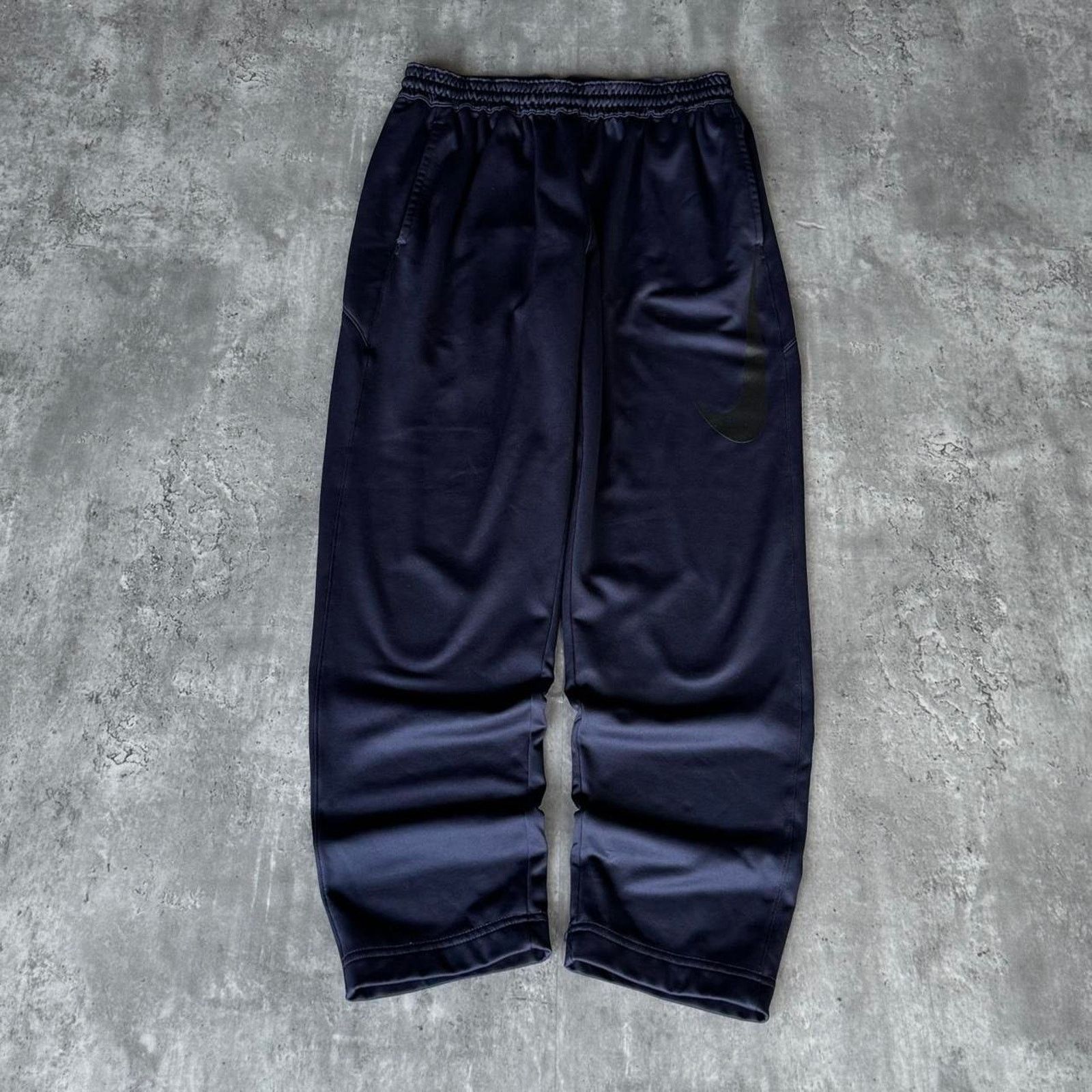 Nike × Nike ACG × Vintage Vintage Y2K Nike Baggy Navy Streetwear Skater Sweatpants Size US 34 / EU 50 - 1 Thumbnail