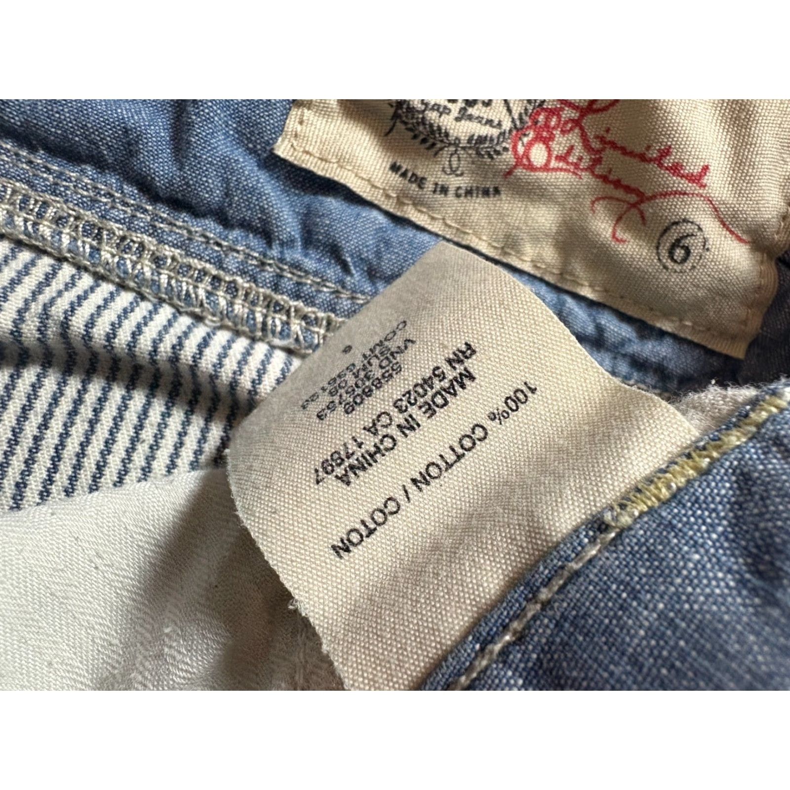 Vintage Limited Edition Shorts Womens Size 6 Blue Pinstriped Cotton RN 54023 Size 28" / US 6 / IT 42 - 4 Thumbnail