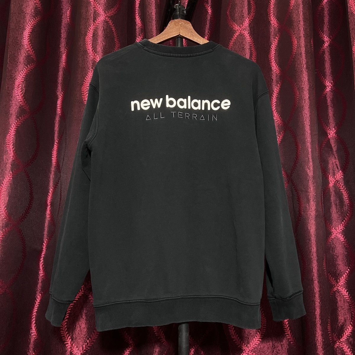 New Balance NEW BALANCE ALL TERRAIN SWEATSHIRT Size US L / EU 52-54 / 3 - 1 Thumbnail