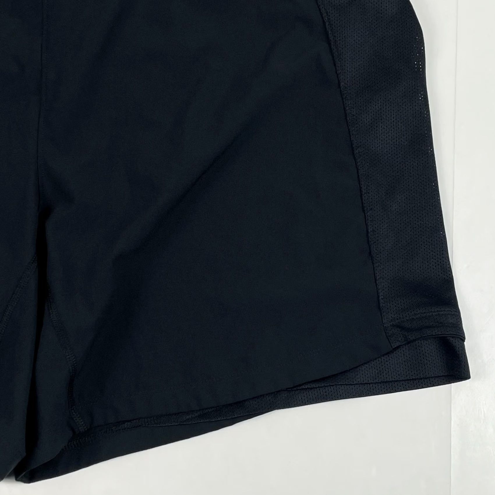 Under Armour Under Armour Shorts Mens 2XL Black SpeedPocket Runner Workout Training Lined Size US 40 / EU 56 - 4 Thumbnail
