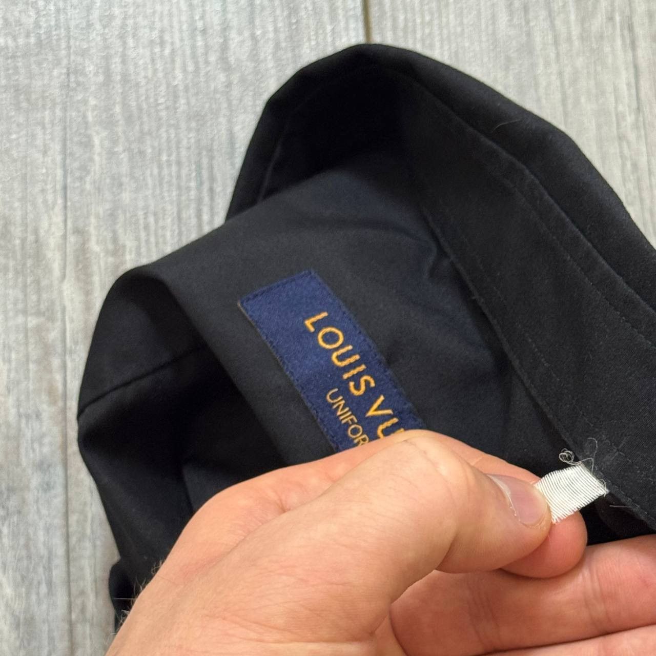 Louis Vuitton Louis Vuitton Uniforms Shirt Size US L / EU 52-54 / 3 - 6 Thumbnail