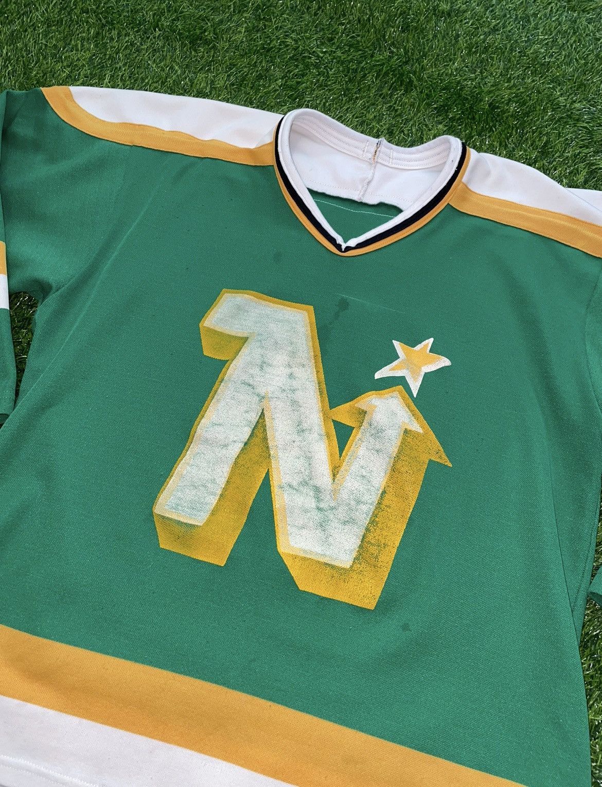 NHL × Vintage Vintage NHL Minnesota North Stars Jersey Size Medium Size US M / EU 48-50 / 2 - 3 Thumbnail