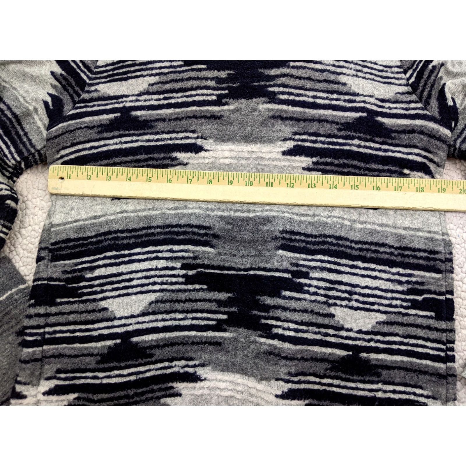 Lucky Brand Lucky Brand Womens Large Gray Southwestern Aztic Drap Cardigan Falls Long Sleeve Shirt Womens L Gray Cardigan Southwest Aztec Drapery Size L / US 10 / IT 46 - 7 Thumbnail