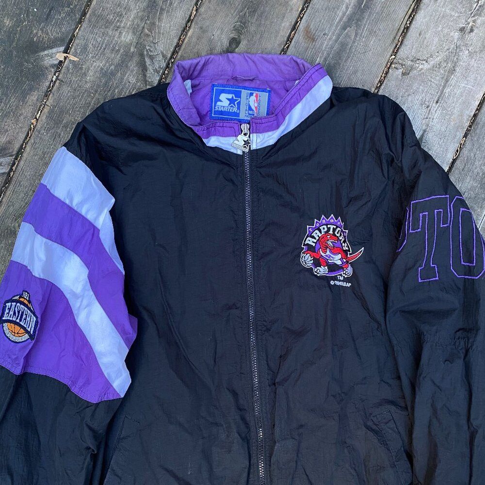 Starter Vintage Starter NBA Toronto Raptors Embroidered Windbreaker Size US XL / EU 56 / 4 - 1 Thumbnail