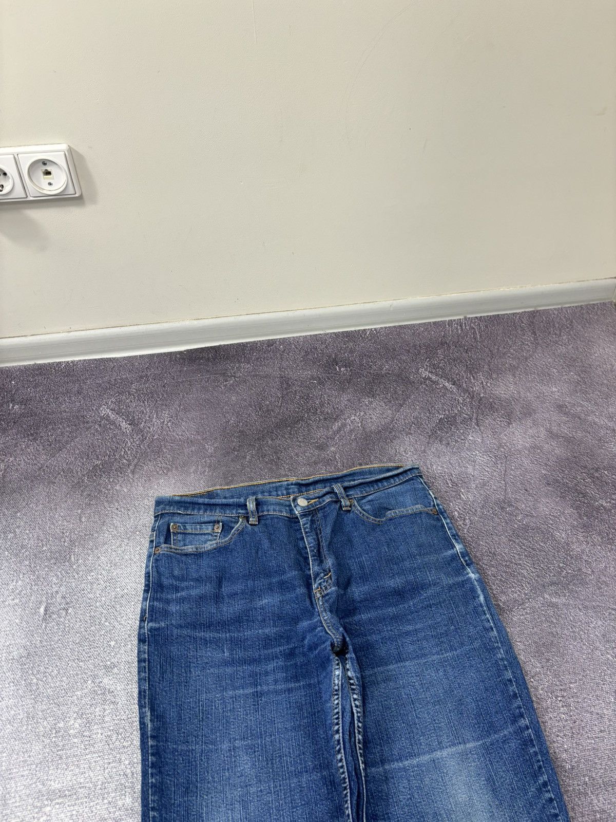Levi's Vintage Levi’s 505 Paper Tag Straight Fit Blue Denim Jeans Size US 32 / EU 48 - 11 Thumbnail