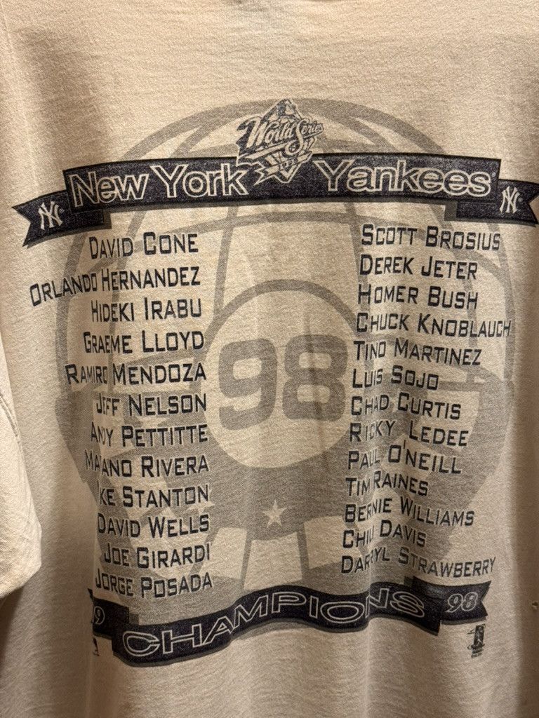 Vintage VINTAGE 1998 NEW YORK YANKEES WORLD SERIES PROMO SHIRT Size US XL / EU 56 / 4 - 4 Thumbnail