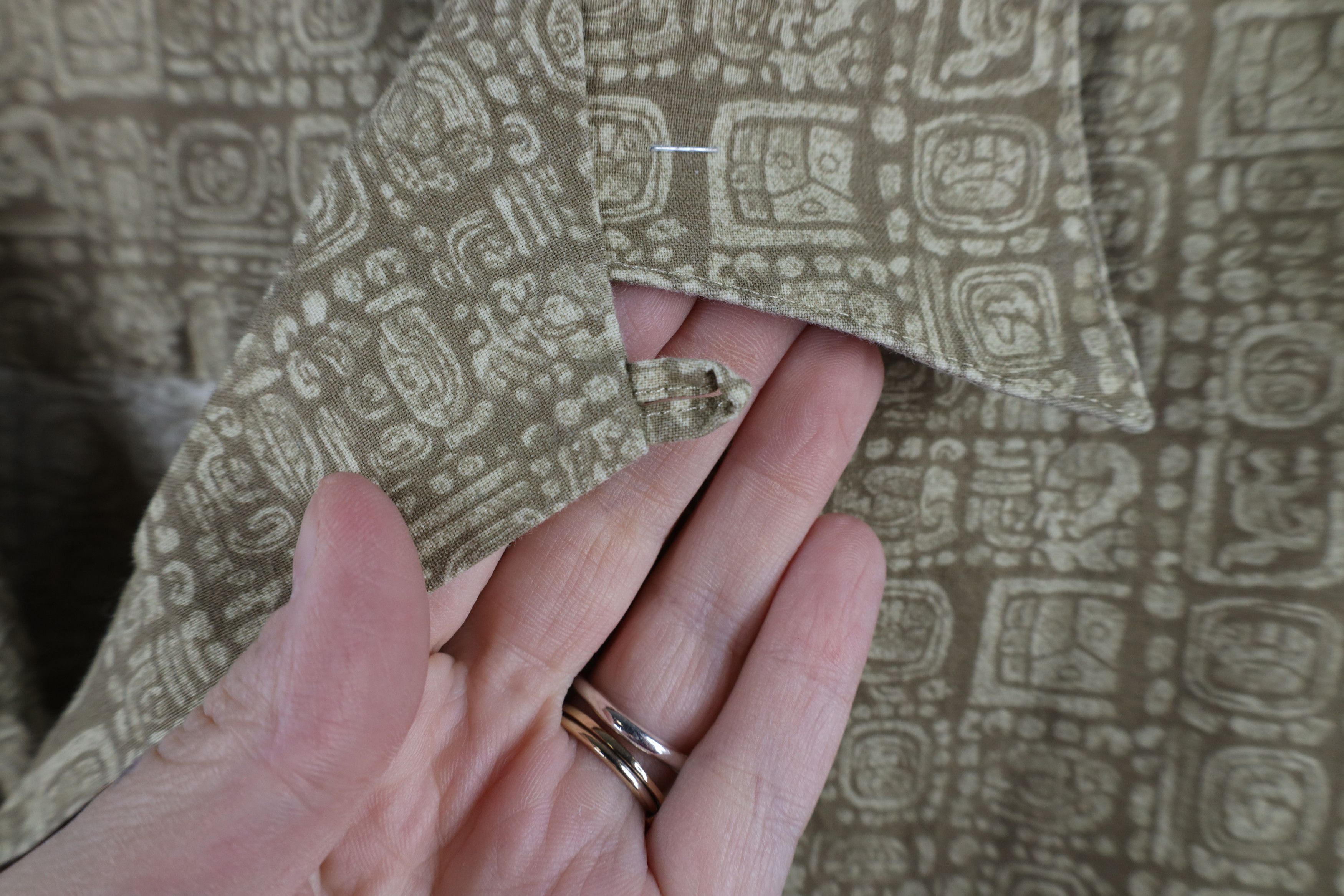 L.L. Bean × Vintage Vintage 90s LL Bean Geometric Looped Collar Button Shirt Size US XL / EU 56 / 4 - 8 Thumbnail