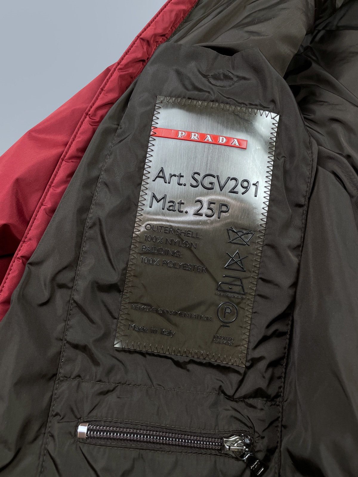 Prada Vintage 90s PRADA Red Tab Transformer Ski Zip Hood Jacket 52 Size US L / EU 52-54 / 3 - 15 Thumbnail