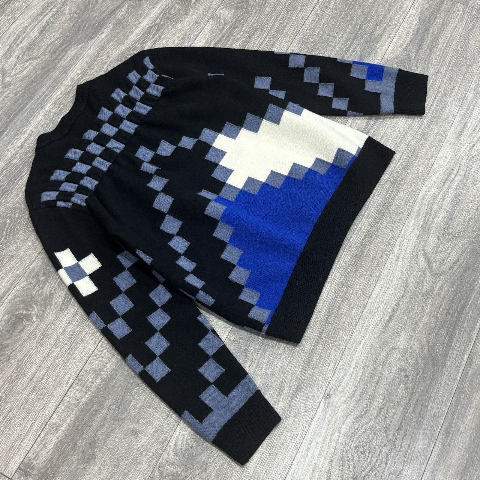 Louis Vuitton Louis Vuitton Fair Isle Macro Knit Sweater ' Black Blue ' Size US L / EU 52-54 / 3 - 9 Thumbnail
