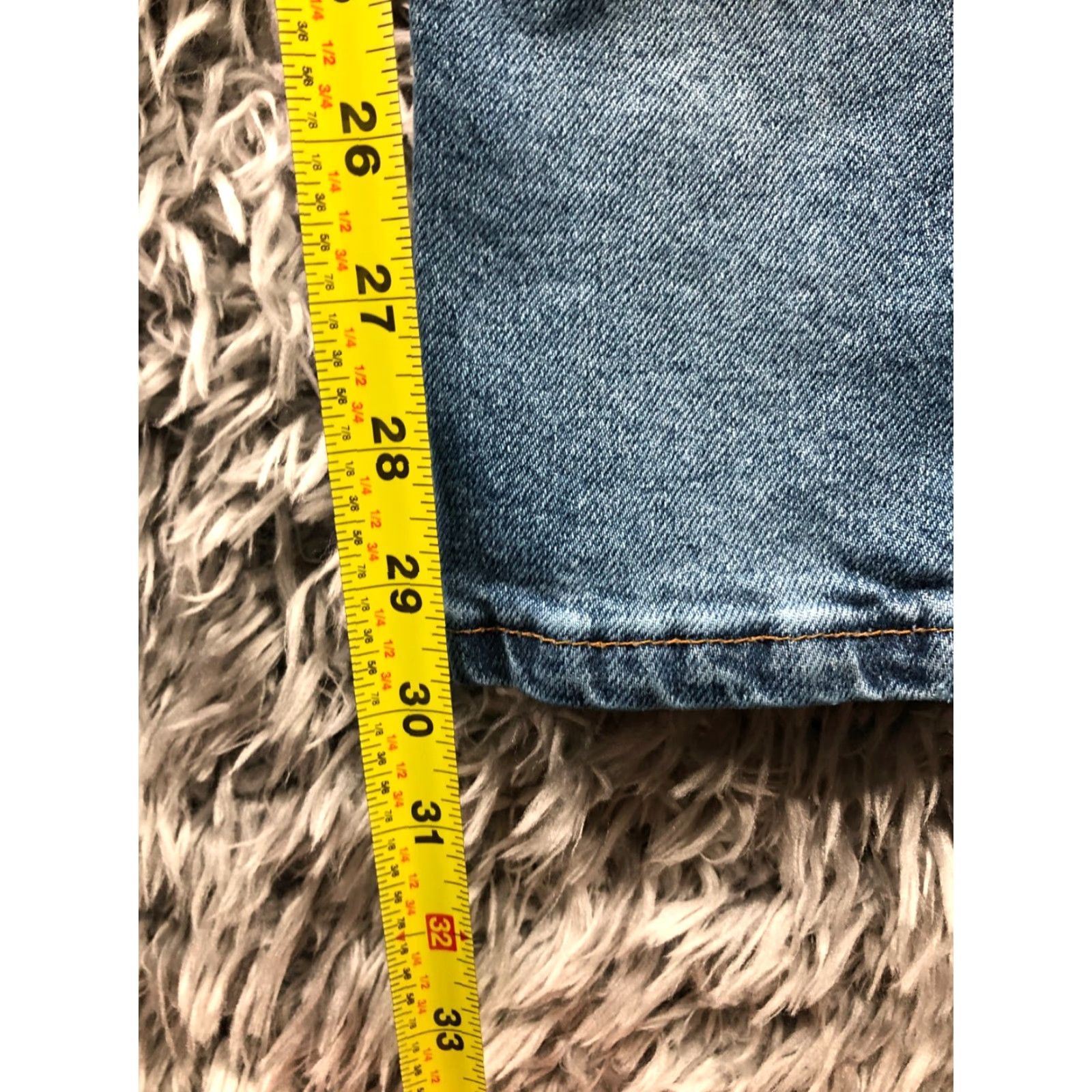 Levi's VINTAGE Levi's 512 Jeans Slim Tapered Womens 10 Blue 31in Inseam Denim Slimming Flagship American Classic Modern Belt Loops 5-Pocket Size 32" / US 10 / IT 46 - 3 Thumbnail