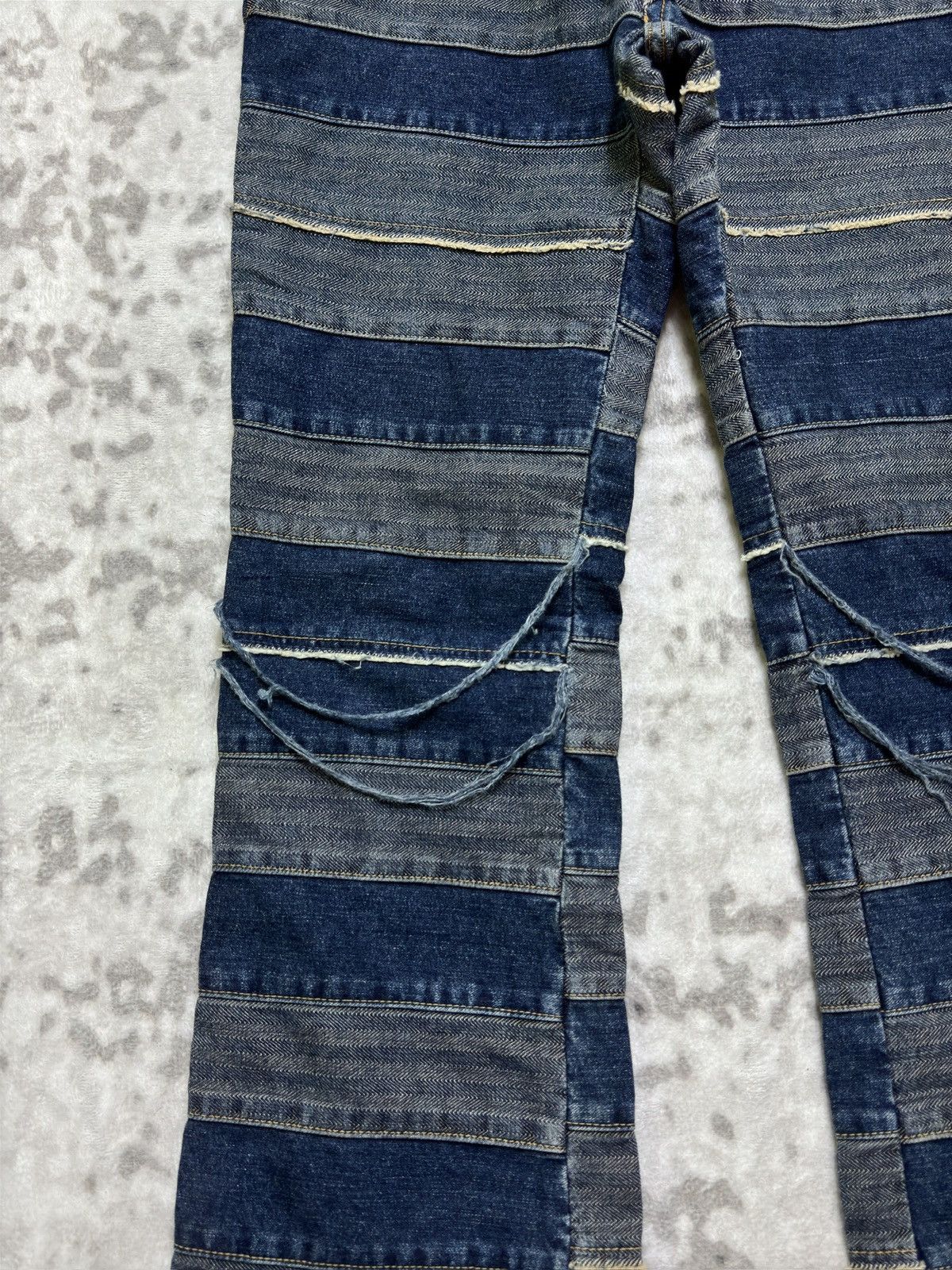 Hysteric Glamour Vintage 2000s Hysteric Glamour Flare “Hagi” Kinky Denim Size US 28 / EU 44 - 7 Thumbnail