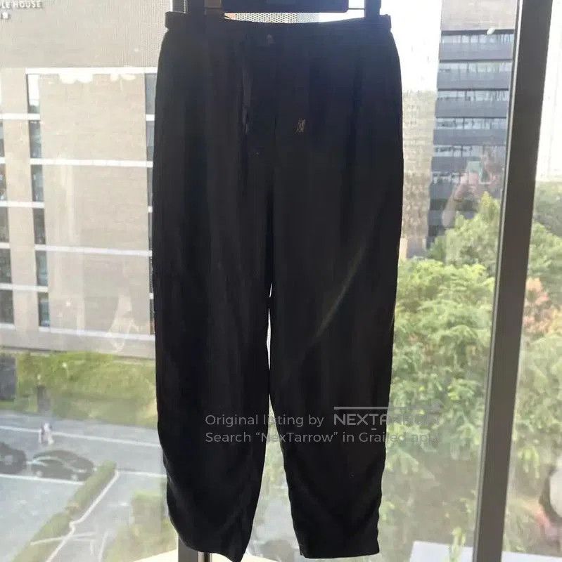 Louis Vuitton Louis Vuitton Black Ladies Casual Pants . Size 26" / US 2 / IT 38 - 1 Thumbnail