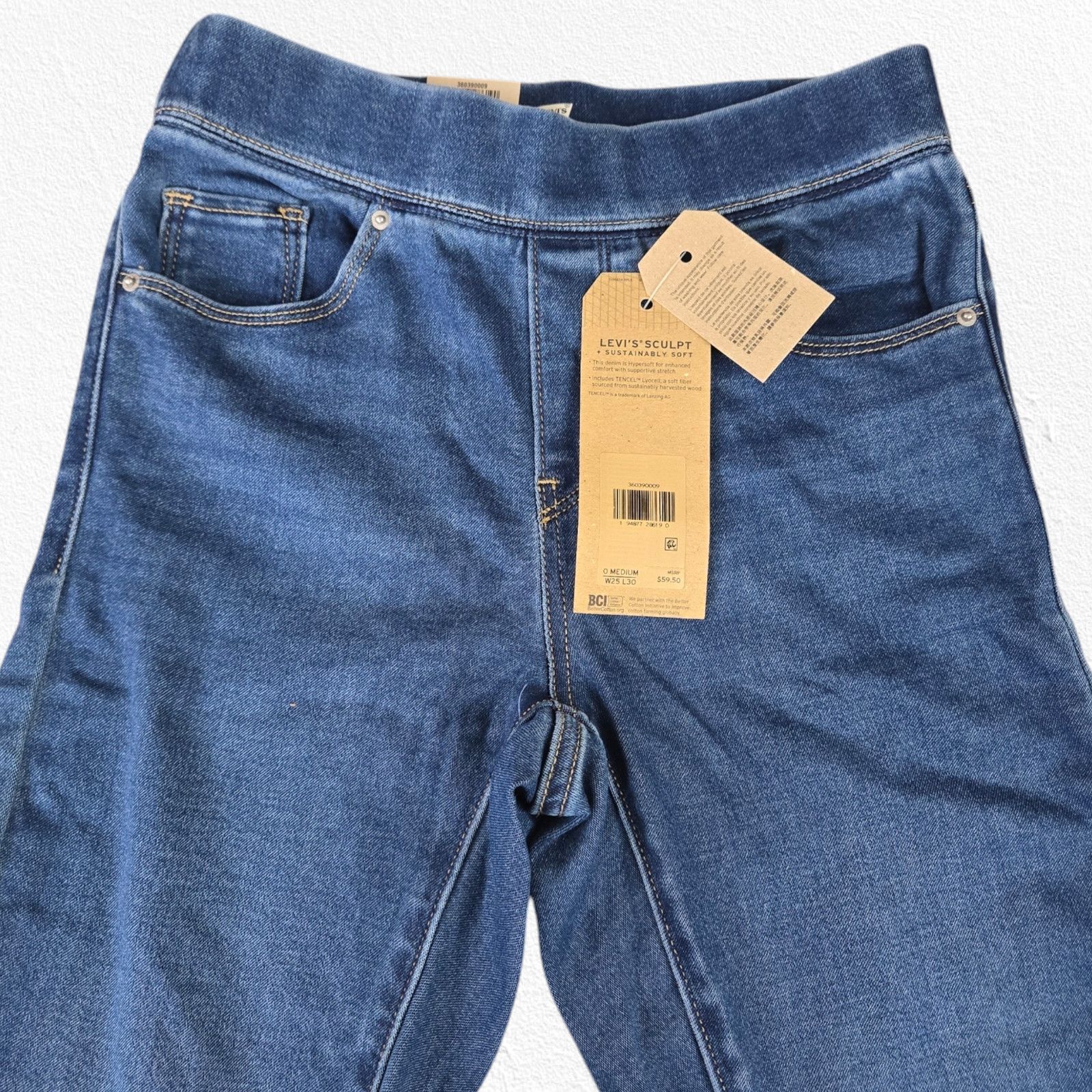 Levi's Levi's Medium Wash Mid Rise Shaping Jeggings Size 25 Size 25" / US 0 / IT 36 - 5 Thumbnail