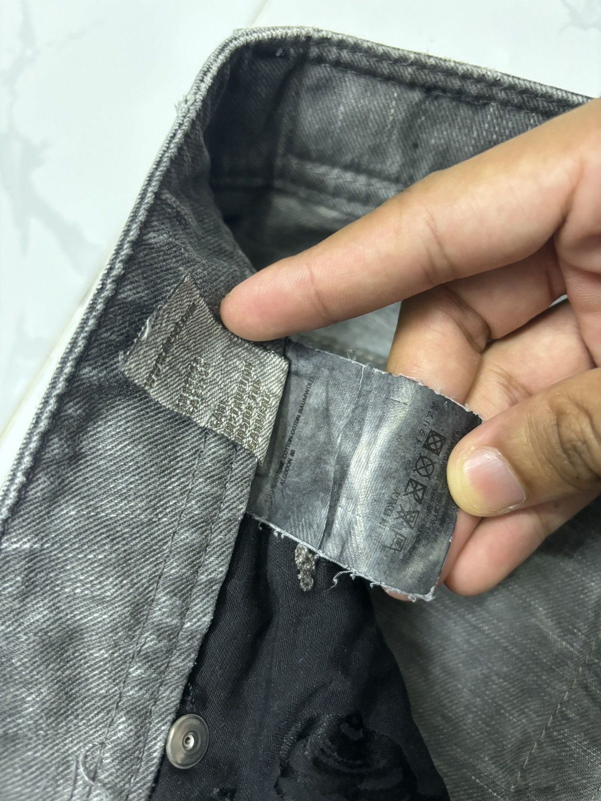 Diesel DIESEL DENIM GALLERY SMOKE BLACK DISTRESSED DENIM JEANS Size US 32 / EU 48 - 14 Thumbnail