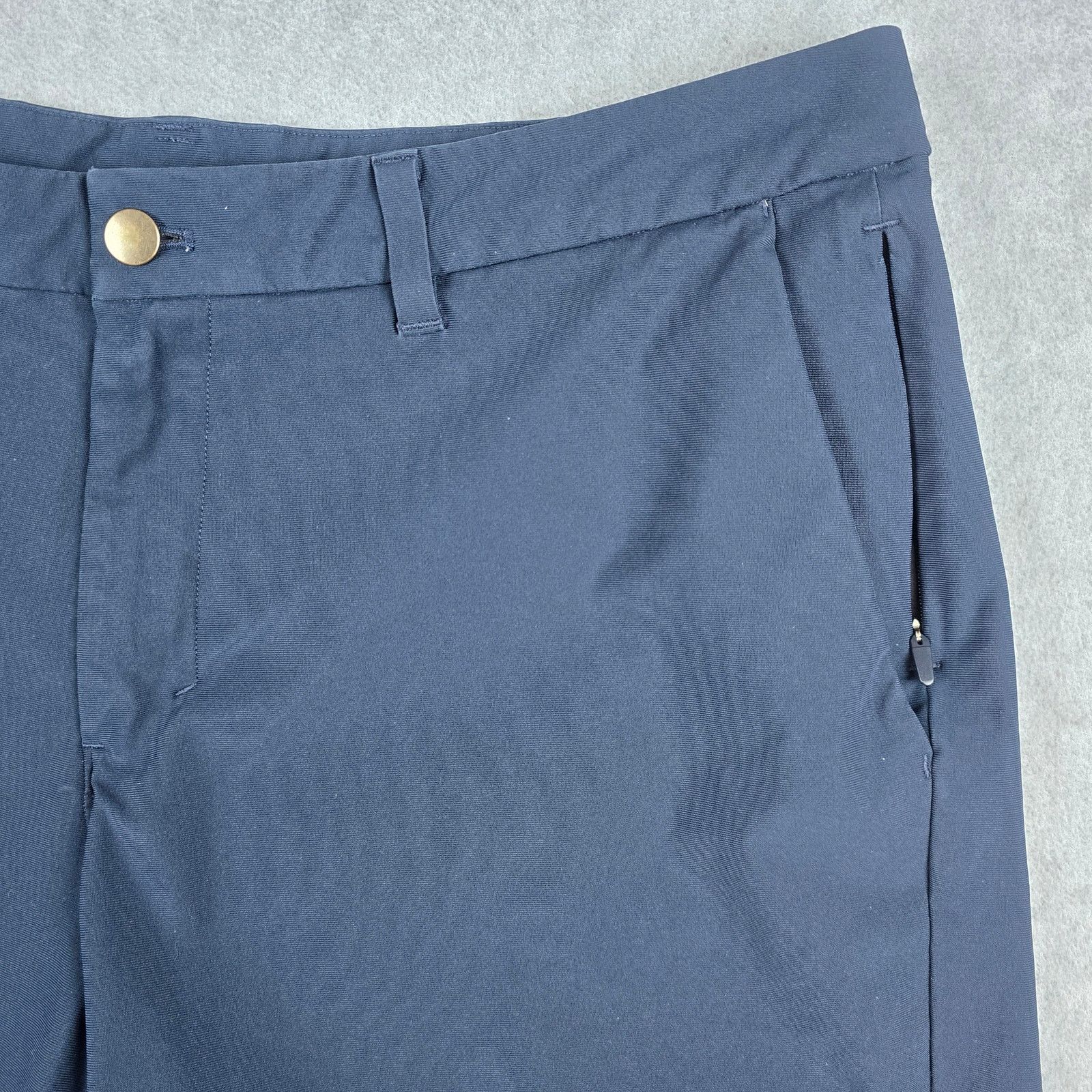 Lululemon Lululemon 36 Navy Commission Short Relaxed Warpstreme M7A83S Size US 36 / EU 52 - 7 Thumbnail