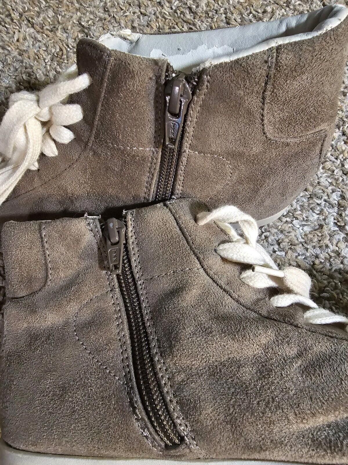 Designer Candies Shoes Womens 9M Catoni Sneakers Brown Studded Damage Size US 9 / IT 39 - 4 Thumbnail