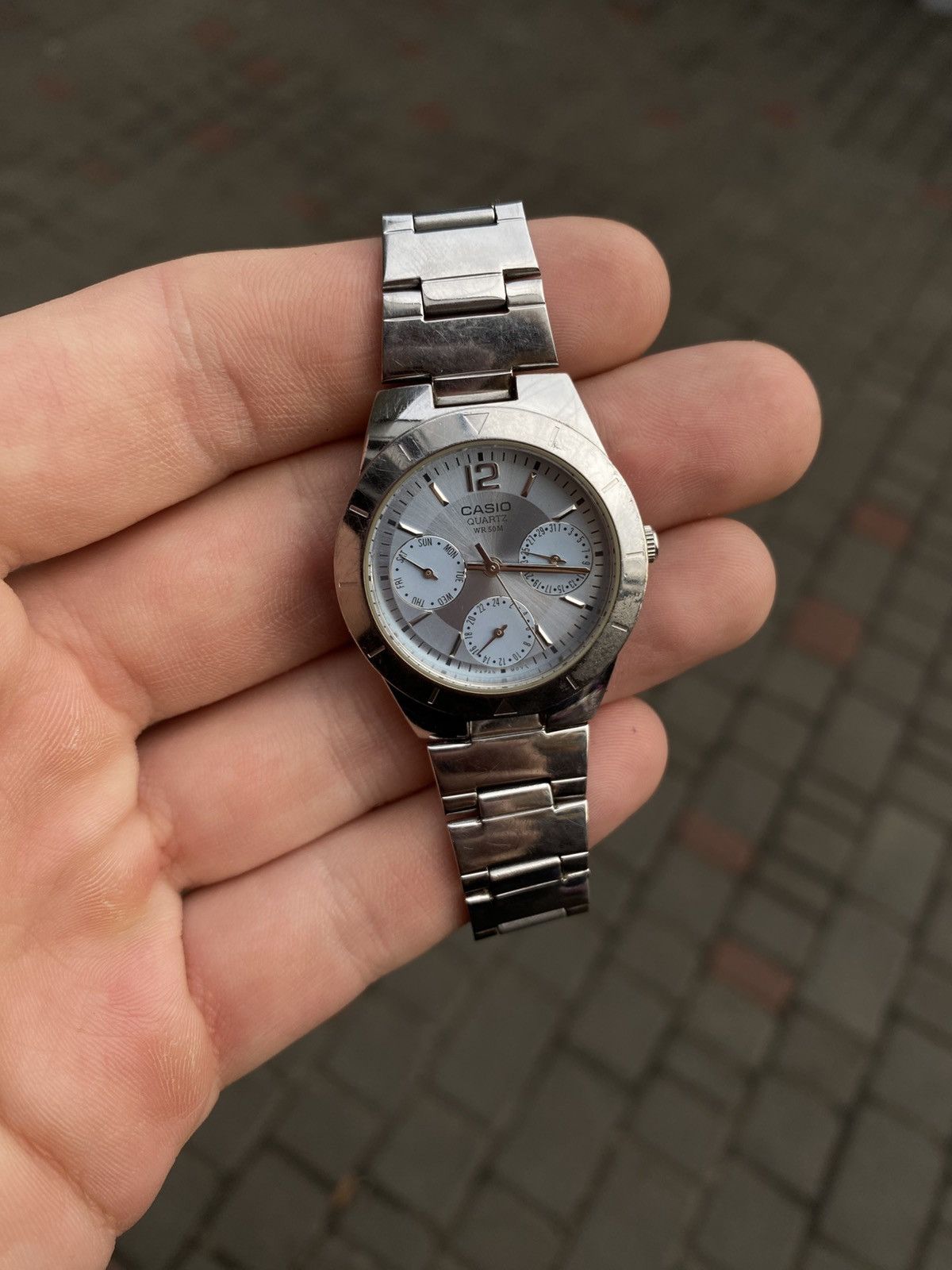 Casio 🧊 VINTAGE CASIO LTP-2069 90s Multi Dial Steel Quartz Rare Size ONE SIZE - 1 Thumbnail