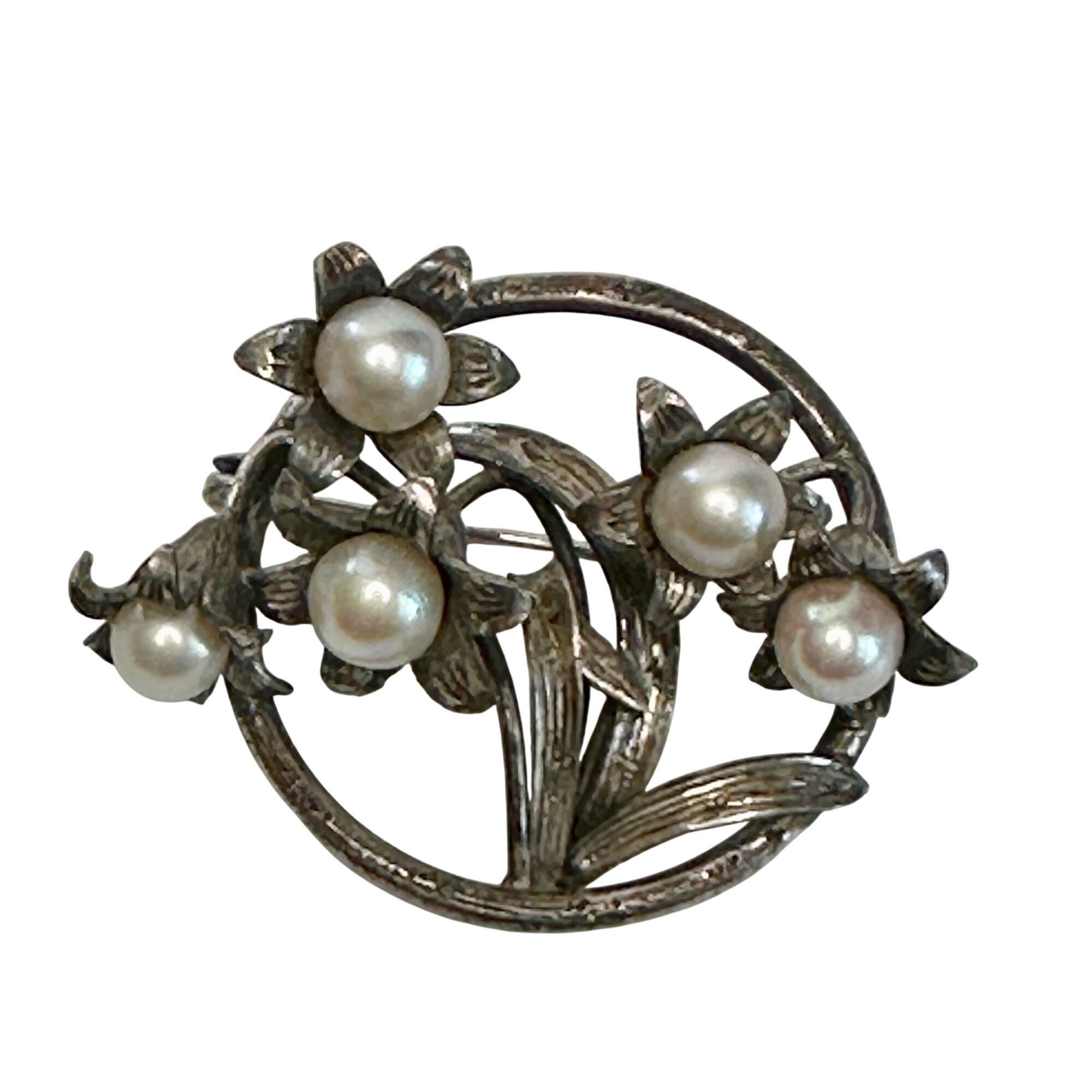 Other Vintage Round Silver Tone Brooch with Faux Pearls and Flower Size ONE SIZE - 1 Thumbnail