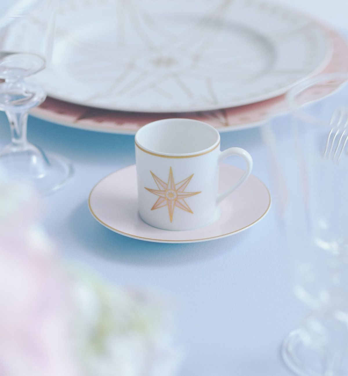 Dior o1bcso1str0226 Size:OS/Coffee Cup in White Size ONE SIZE - 4 Thumbnail