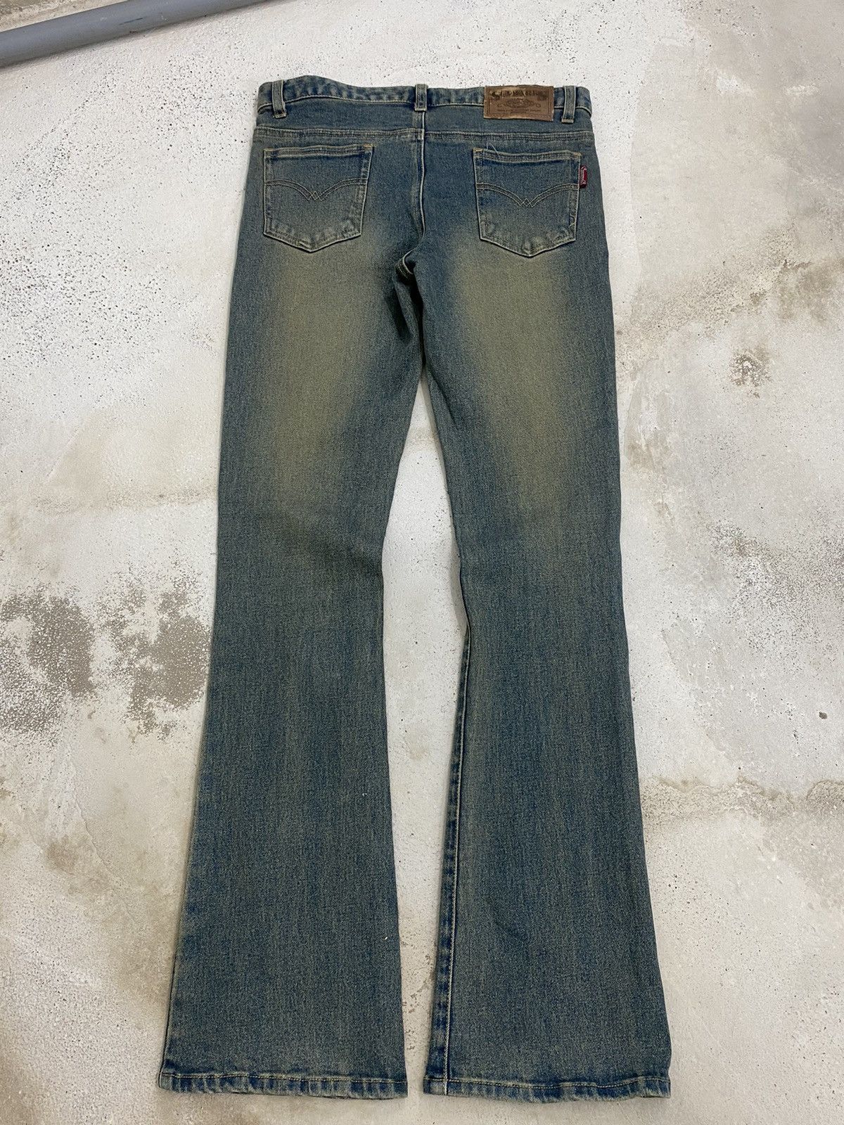 Hysteric Glamour × Japanese Brand × Le Grande Bleu (L.G.B.) Unisex Flare Arezzo Blanconi Seamark Mud Wash Art Butterfly Size US 30 / EU 46 - 11 Thumbnail