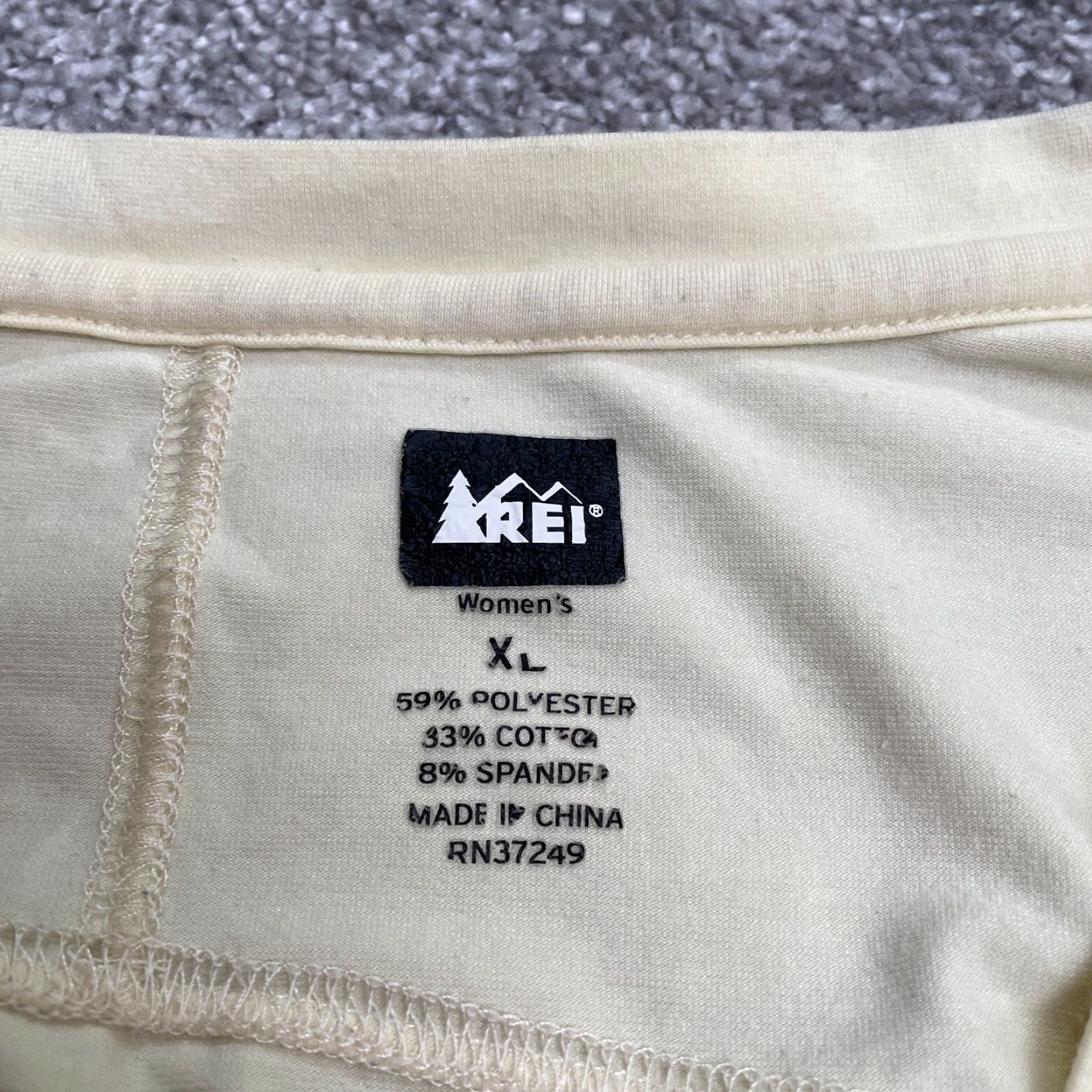 Vintage REI Outdoor Shirt Womens XL Yellow Cap Sleeve Zip Pocket V-Neck Stretch Casual Size XL / US 12-14 / IT 48-50 - 7 Thumbnail