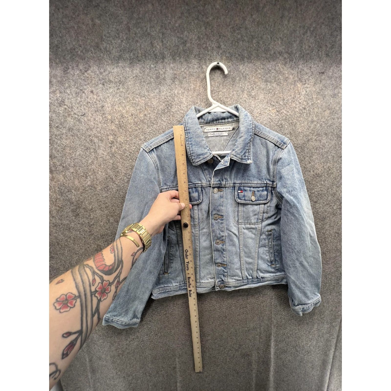 Tommy Hilfiger Tommy Hilfiger Denim Jacket Womens Large Blue Button Front Classic Trucker Size L / US 10 / IT 46 - 3 Thumbnail