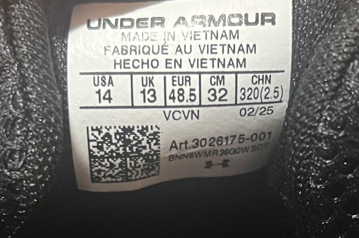 Under Armour SIZE 14 - Under Armour Charged Assert 10 Size US 14 / EU 47 - 7 Thumbnail