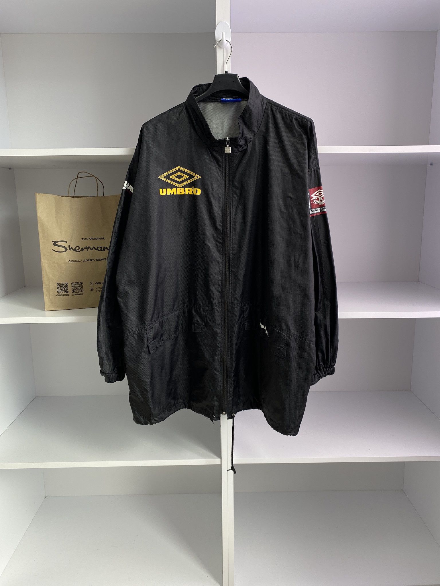 Umbro × Vintage Vintage Umbro Raincoat jacket Size US XXL / EU 58 / 5 - 2 Thumbnail