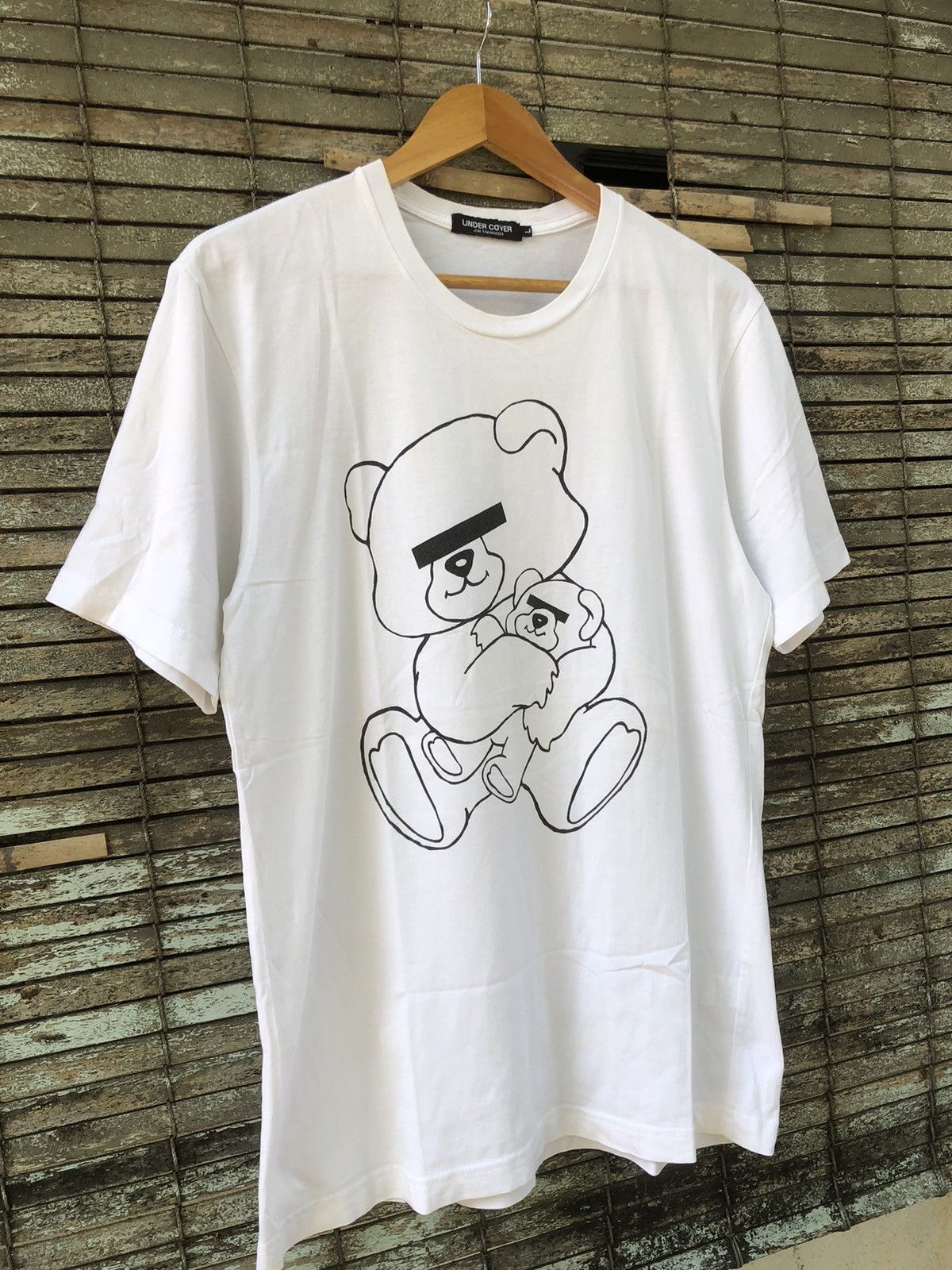 Japanese Brand 🔥Undercover Jun Takahashi Bear Tshirts Size US L / EU 52-54 / 3 - 4 Thumbnail