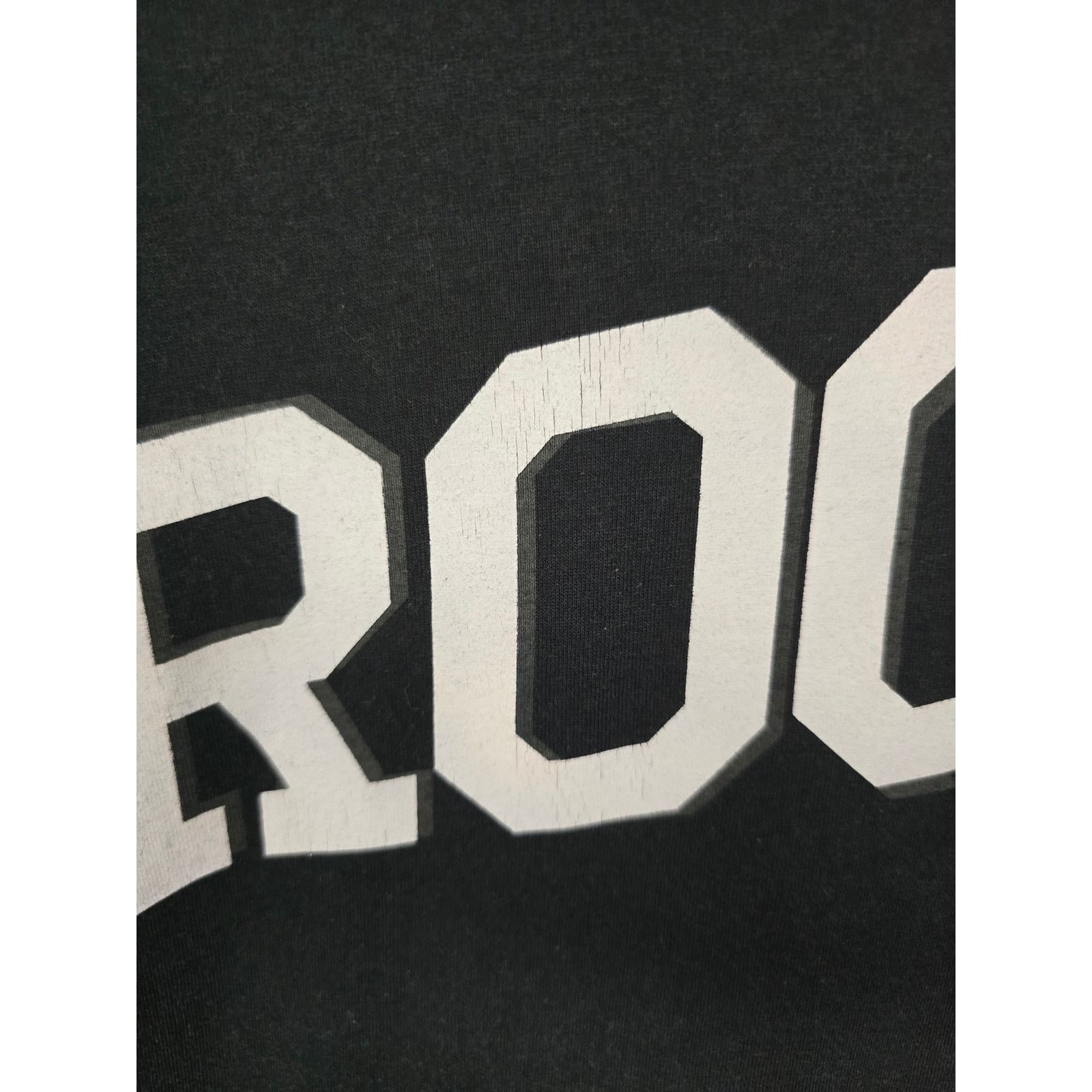 Rocawear Rocawear Shirt 2XL Vneck Y2K Streetwear Black Graphic Tee Size US XXL / EU 58 / 5 - 3 Thumbnail