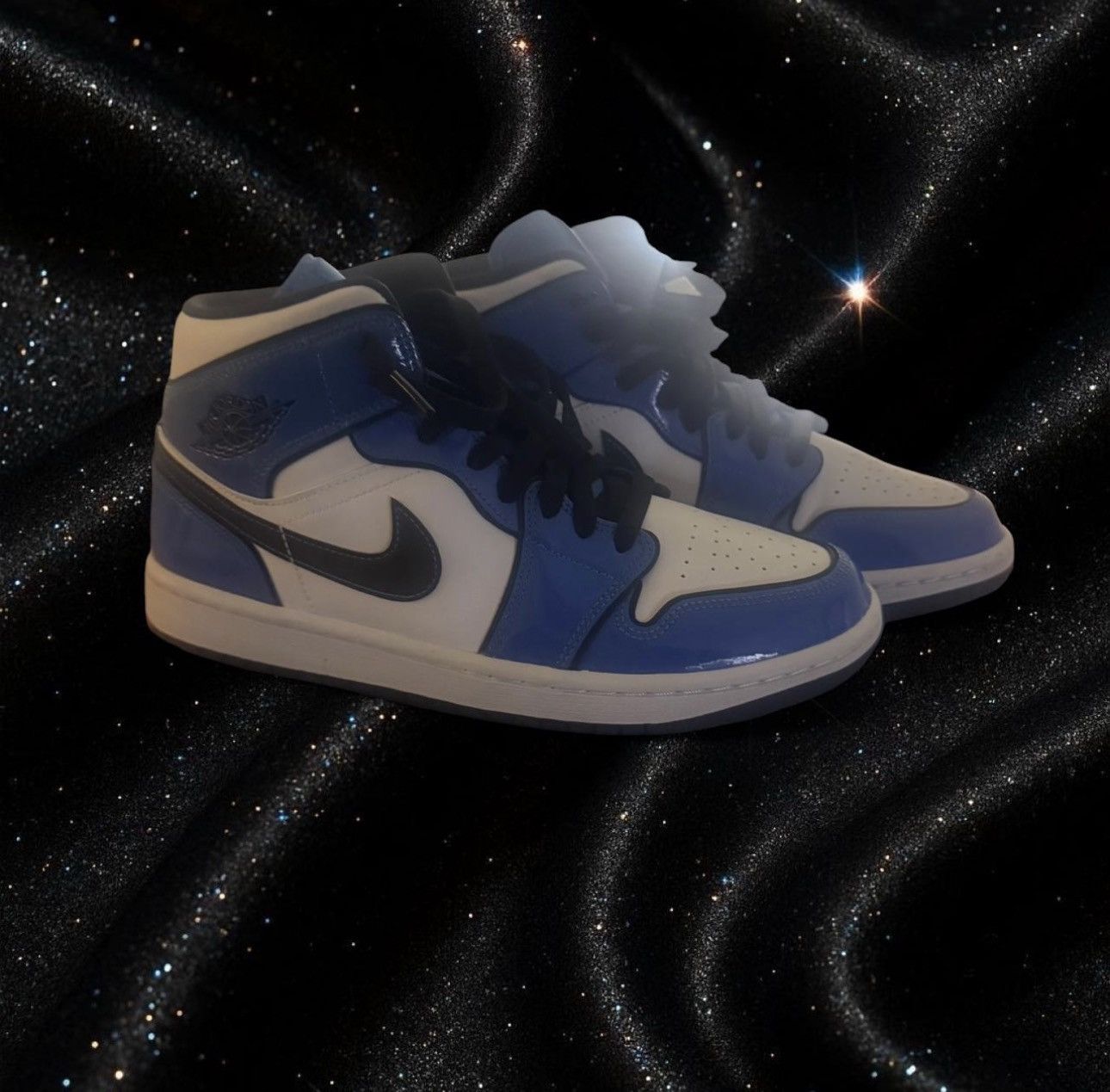 Jordan Brand Air Jordan 1 Mid SE ‘Signal Blue’ Size US 7.5 / EU 40-41 - 3 Thumbnail