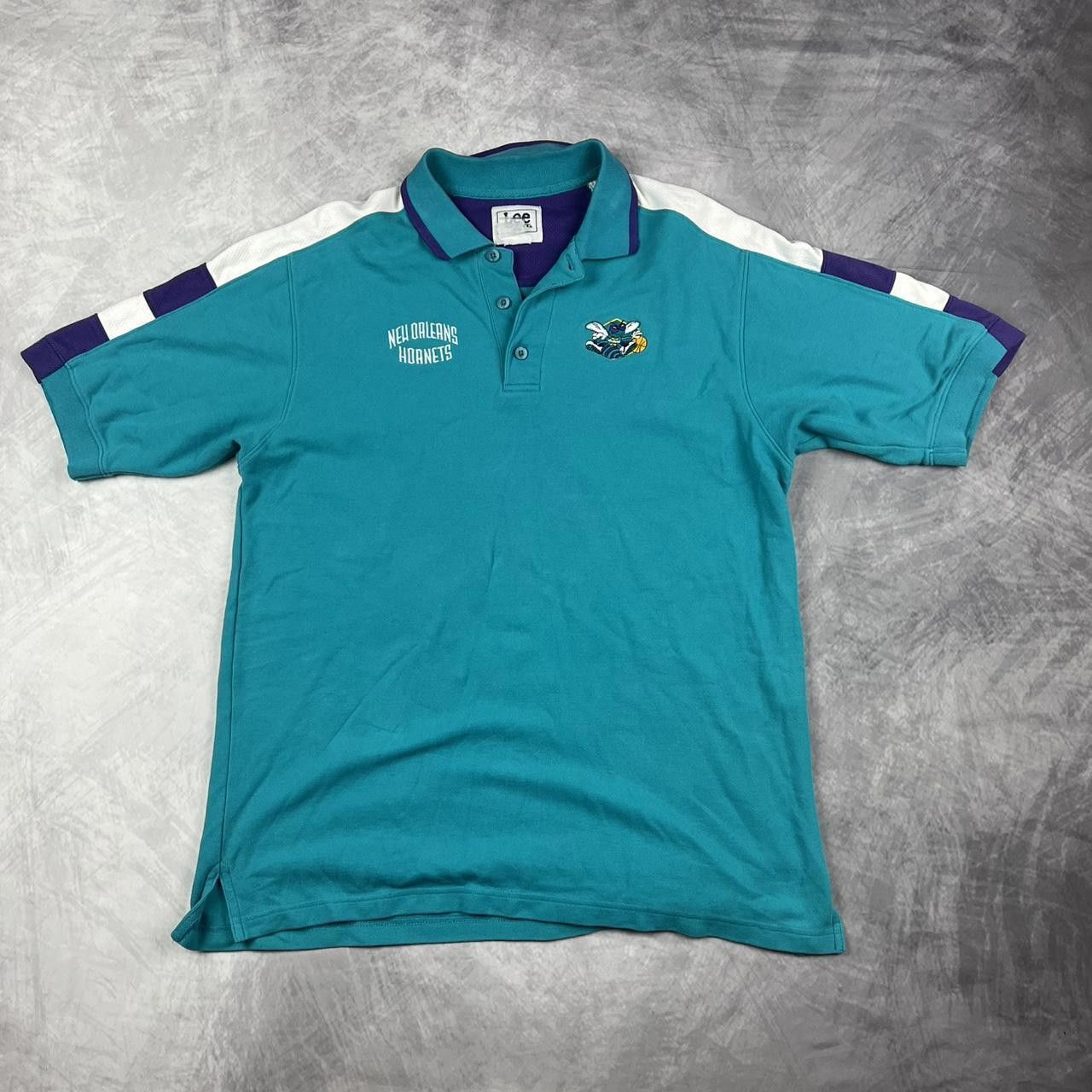 Lee Vintage New Orleans Hornets polo Size US L / EU 52-54 / 3 - 1 Thumbnail