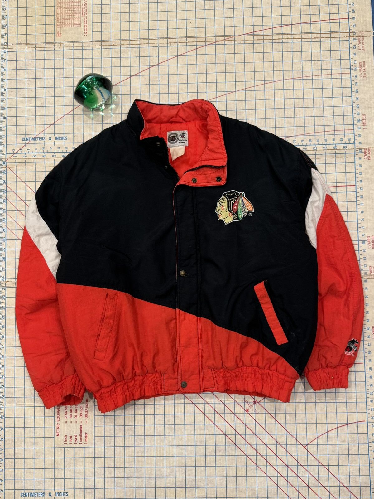 NHL Vintage Chicago Blackhawks NHL Ravens Athletics Jacket XLFit Size US XL / EU 56 / 4 - 1 Thumbnail