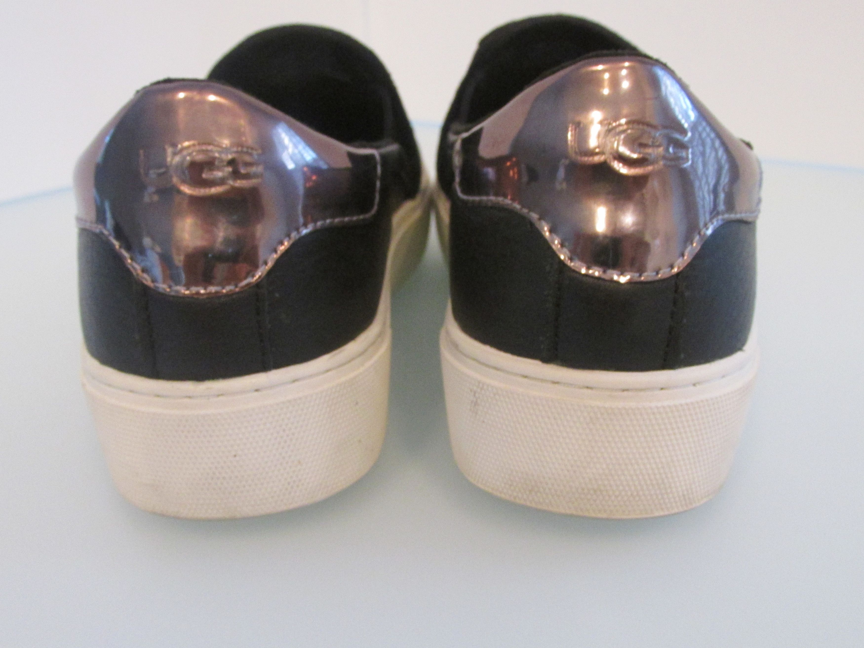 Ugg UGG Women's Leather Slip On Sneakers/Loafers Size 8M Size US 8 / IT 38 - 7 Thumbnail