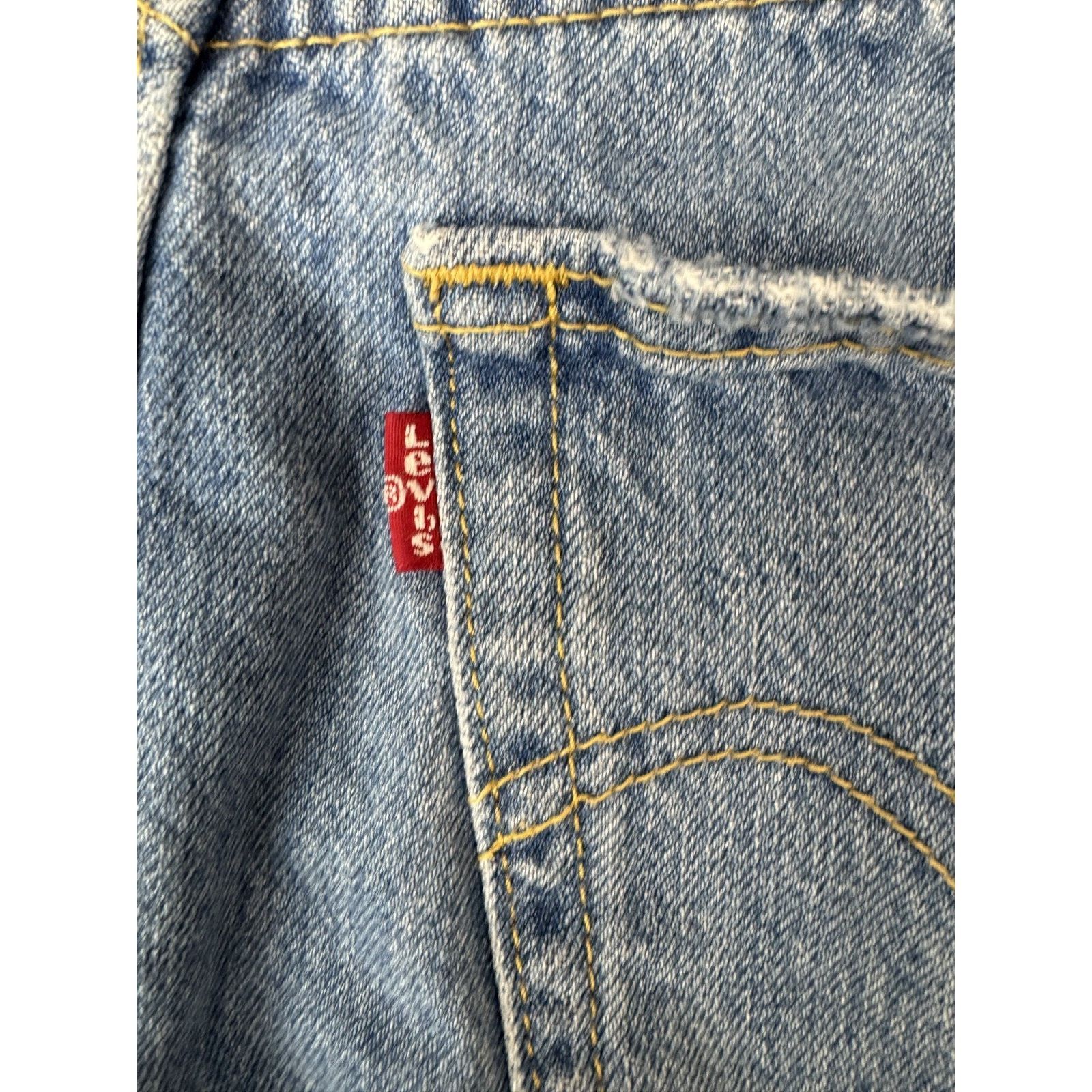 Levi's Levi's High Waisted Mom Shorts Grunge Women's Size 28 Size 28" / US 6 / IT 42 - 10 Thumbnail