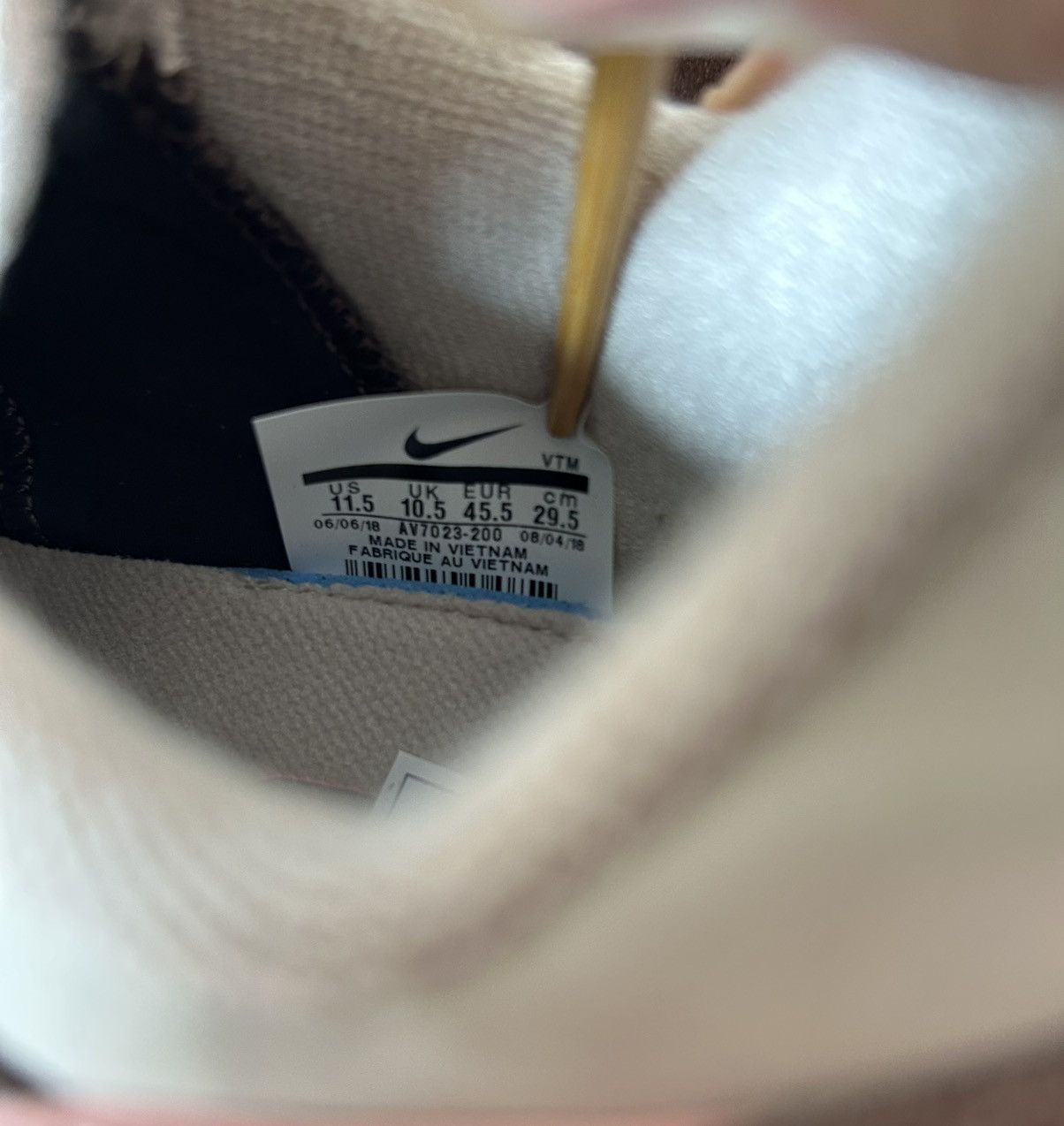 Nike Nike Air Max 180 Bacon Size US 11.5 / EU 44-45 - 9 Thumbnail