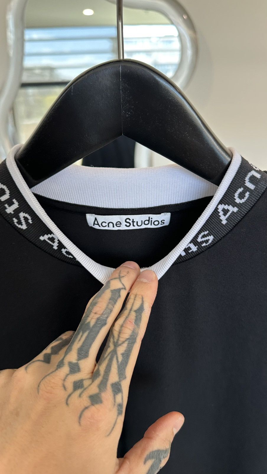 Acne Studios Acne Studios Extorr Neck Logo Size US XS / EU 42 / 0 - 4 Thumbnail