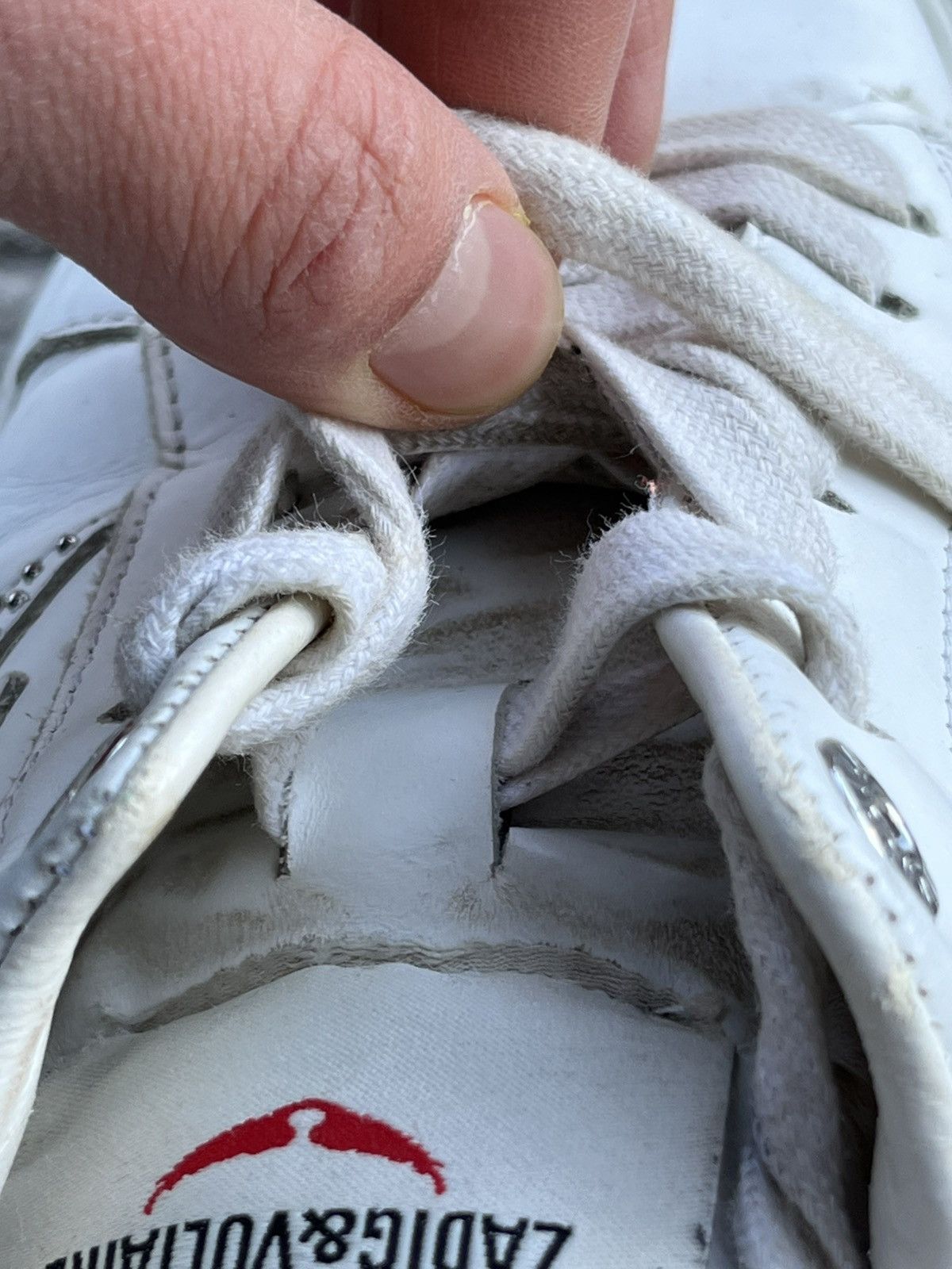 Zadig & Voltaire Zadig & Voltaire Distressed Low Top Sneakers Leather Shoes Size US 8 / IT 38 - 24 Thumbnail