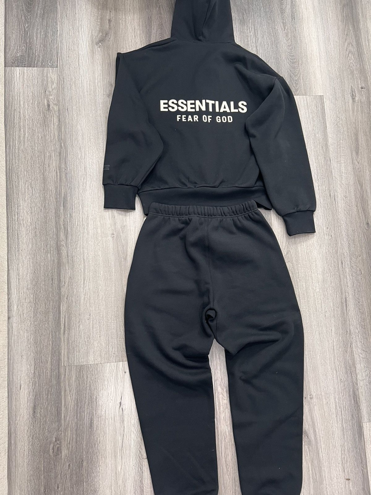 Fear of God Fear of God Essentials tracksuit black size XS Size US XS / EU 42 / 0 - 2 Thumbnail