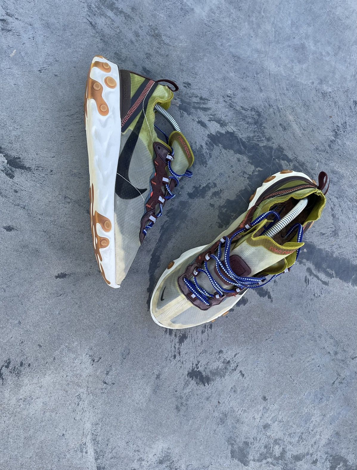 Nike fracture React Element 87 moss