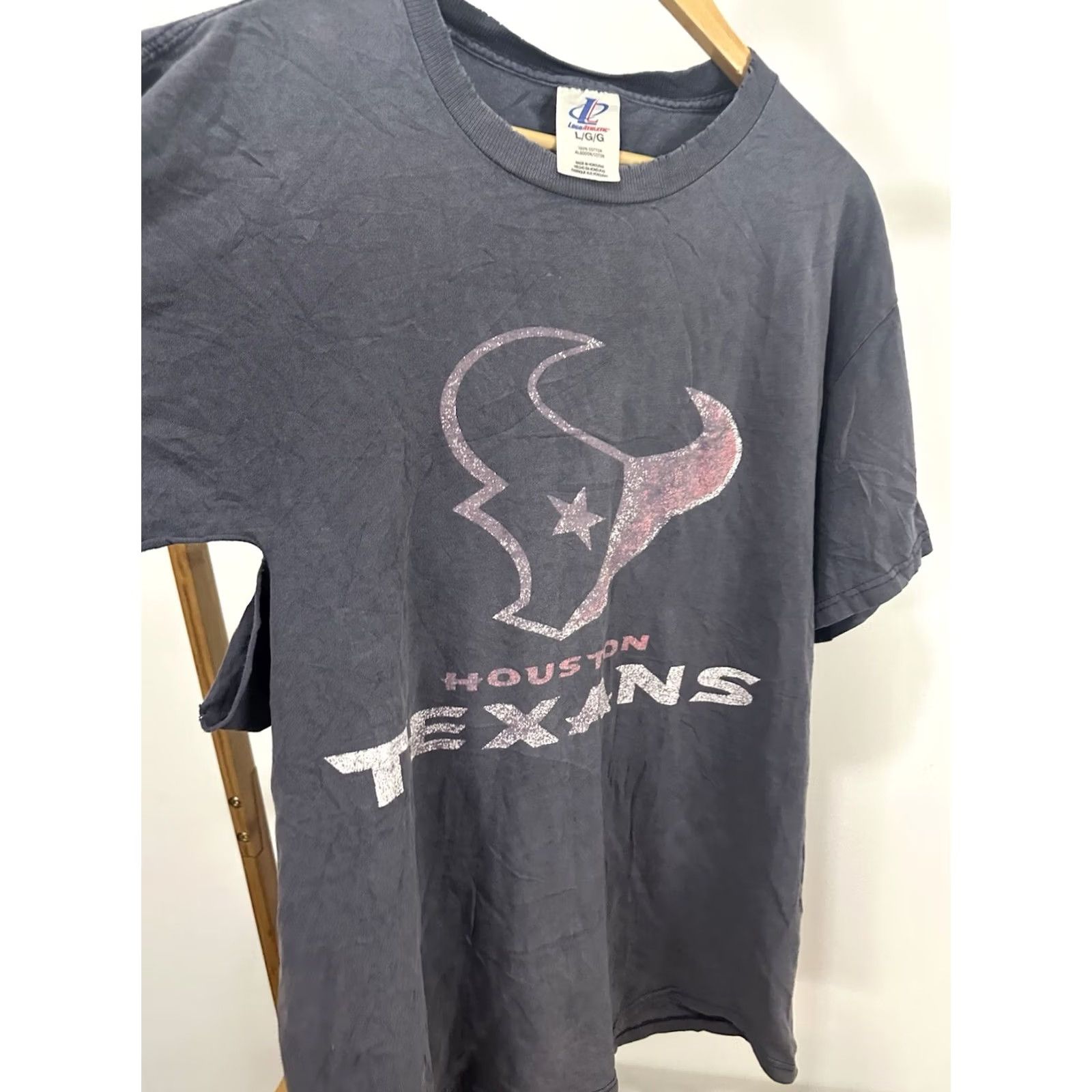 Logo Athletic VINTAGE Houston Texans NFL Football Faded Thrashed Worn T-Shirt L Nike? Size US L / EU 52-54 / 3 - 5 Thumbnail