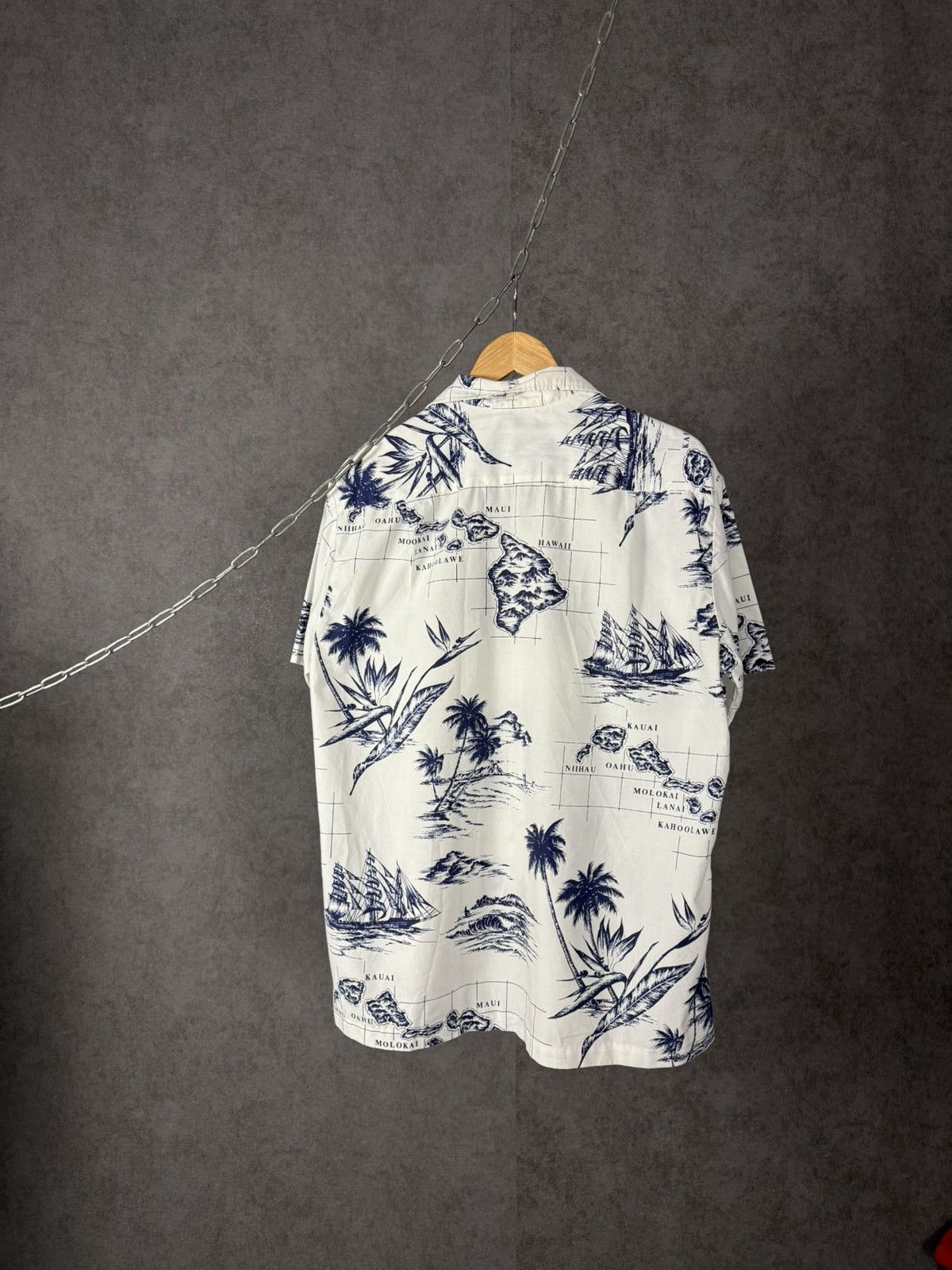 Other Hawaiian vintage crazy art made in USA shirt Size US L / EU 52-54 / 3 - 4 Thumbnail