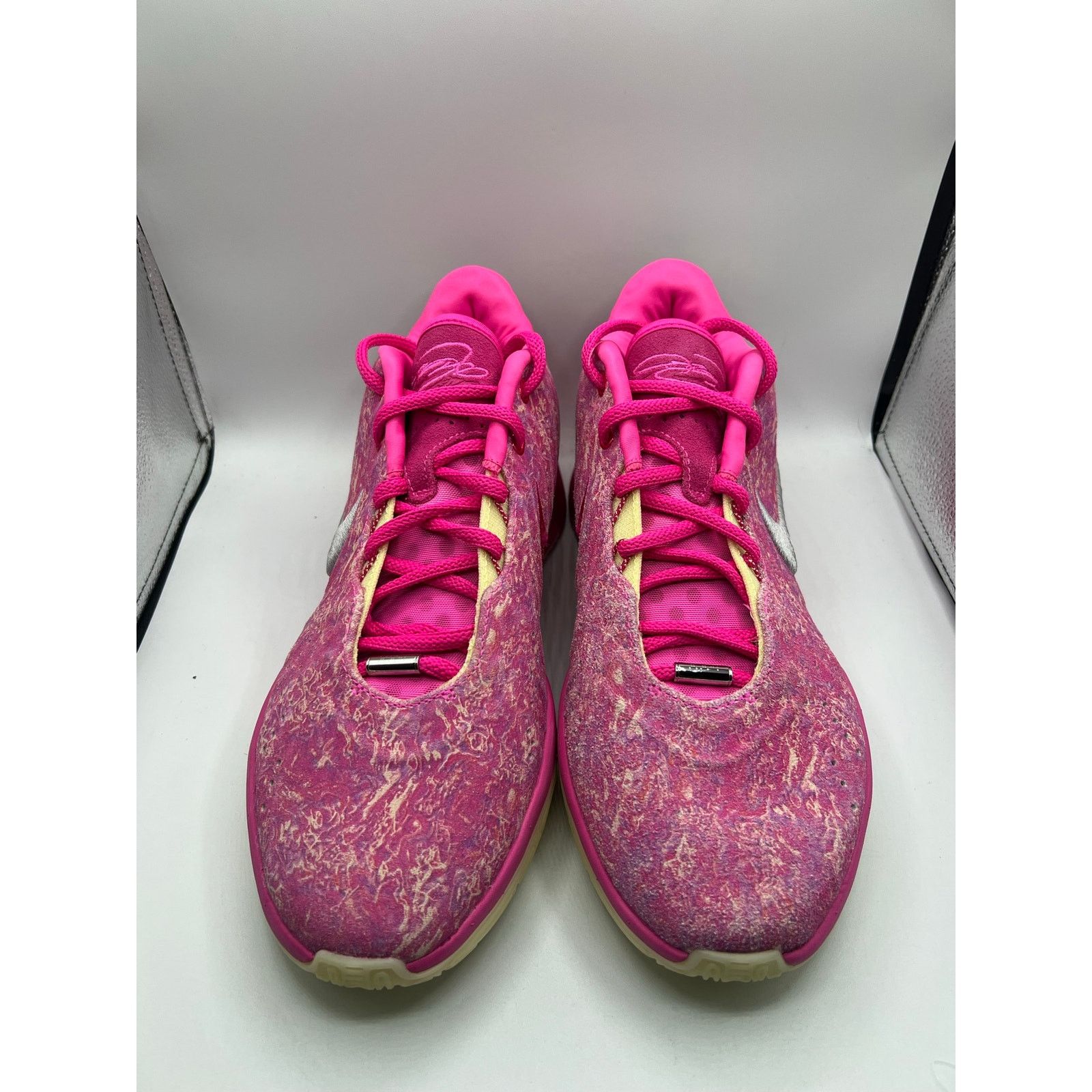 Nike Nike LeBron 21 “The World Is Your Oyster” size 10.5 mens Size US 10.5 / EU 43-44 - 2 Thumbnail