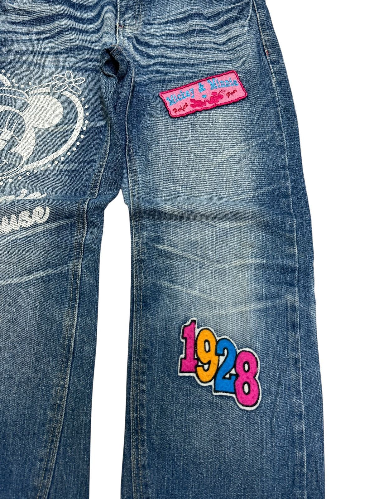 Disney DISNEY CHARACTER MINNIE MOUSE PRINTED LOW RISE DENIM Size 28" / US 6 / IT 42 - 8 Thumbnail