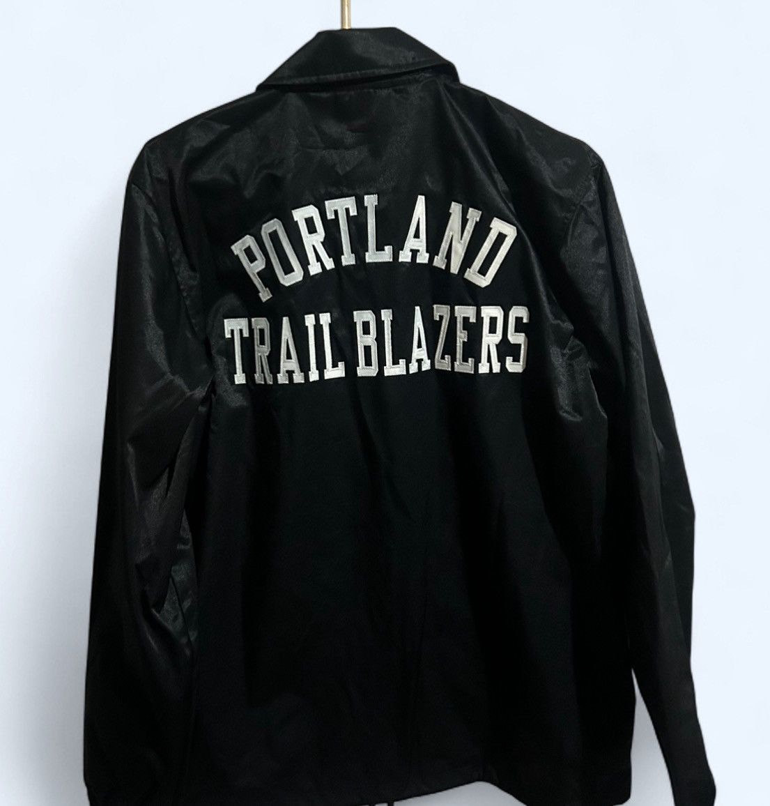 Mitchell & Ness Vintage Portland Trail Blazers Mitchell & Ness Jacket Size M Size US M / EU 48-50 / 2 - 2 Thumbnail